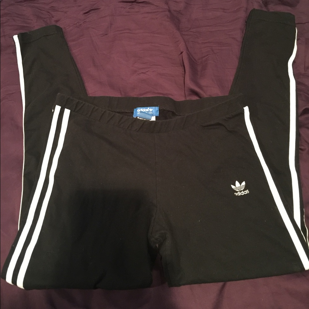 Adidas leggings size medium
